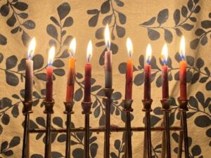 8th night of Hanukkah fell on Christmas in 2022